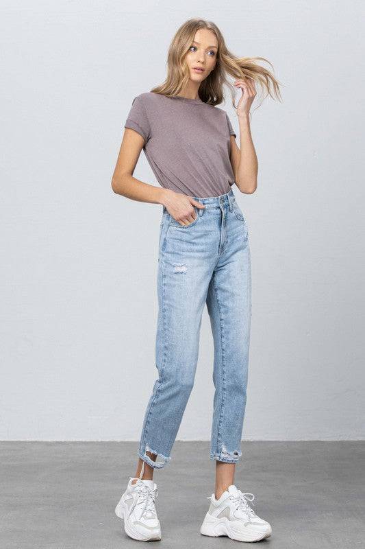 HIGH RISE TAPERED JEANS - Eye Candy Sensation