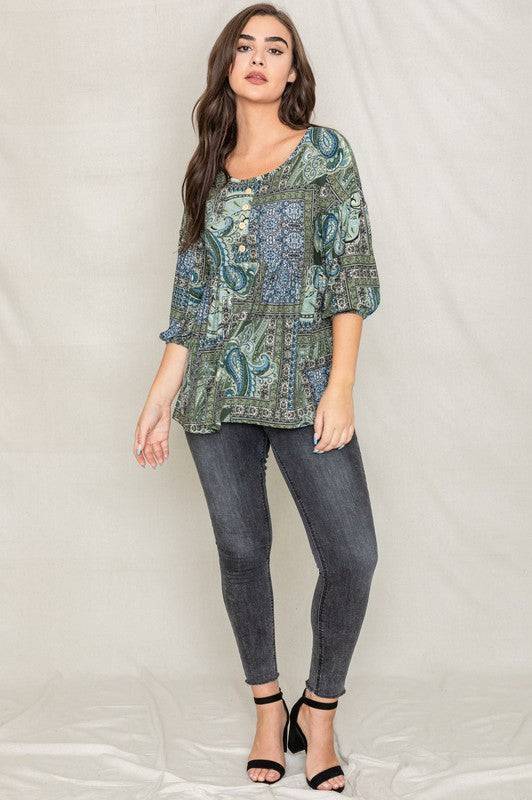 Button Accent Paisley Top EG fashion