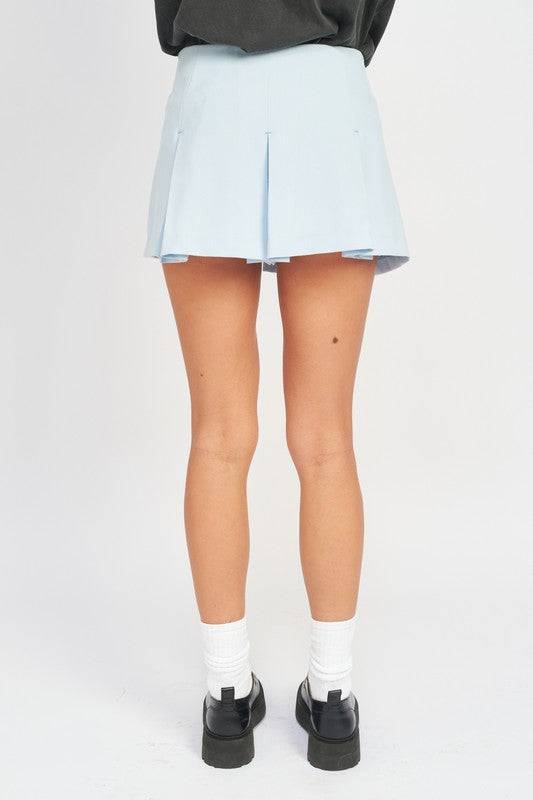 LOW RISE PLEATED MINI SKORT - Eye Candy Sensation