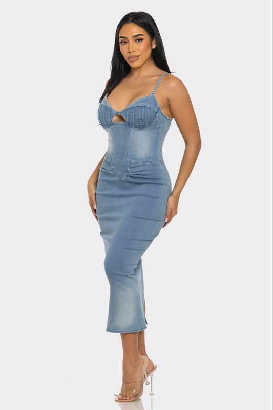 ATHINA CASUAL LIGHT WASHED DENIM MIDI DRESS - Eye Candy Sensation