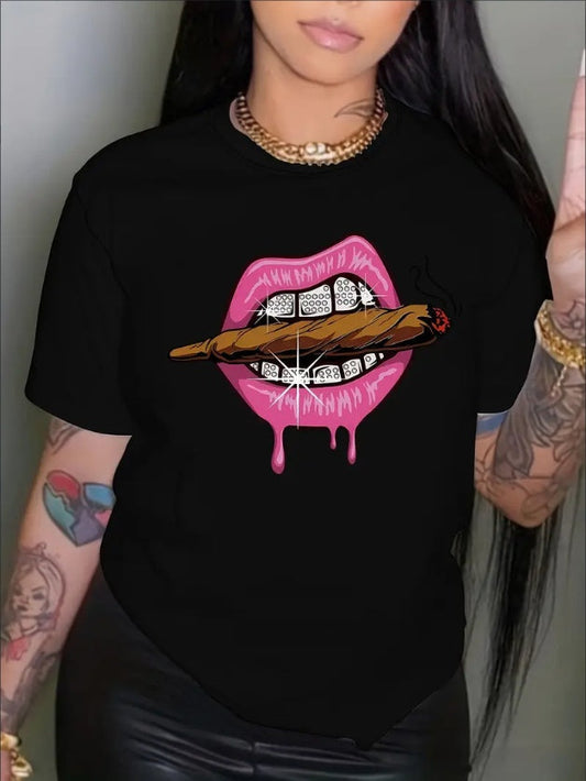 Womenโs Lips Print Crew-Neck Tee