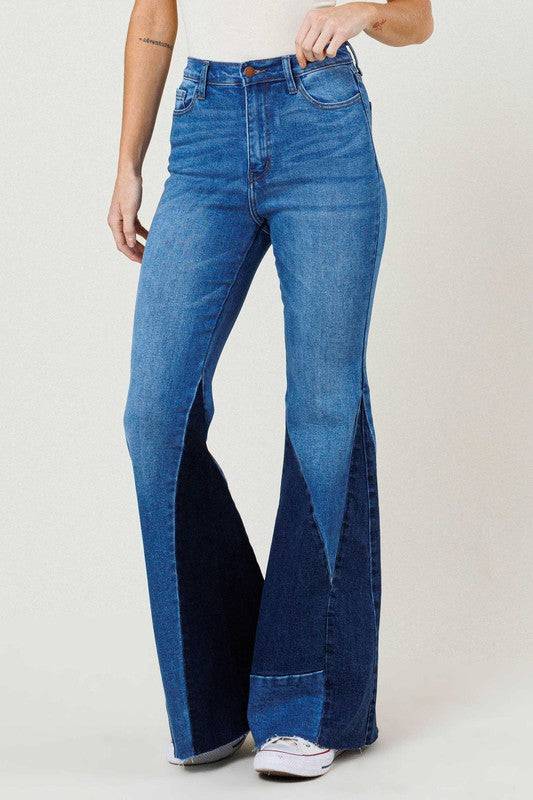 COLOR BLOCK SIDE SLIT FLARE JEANS Eye Candy Sensation