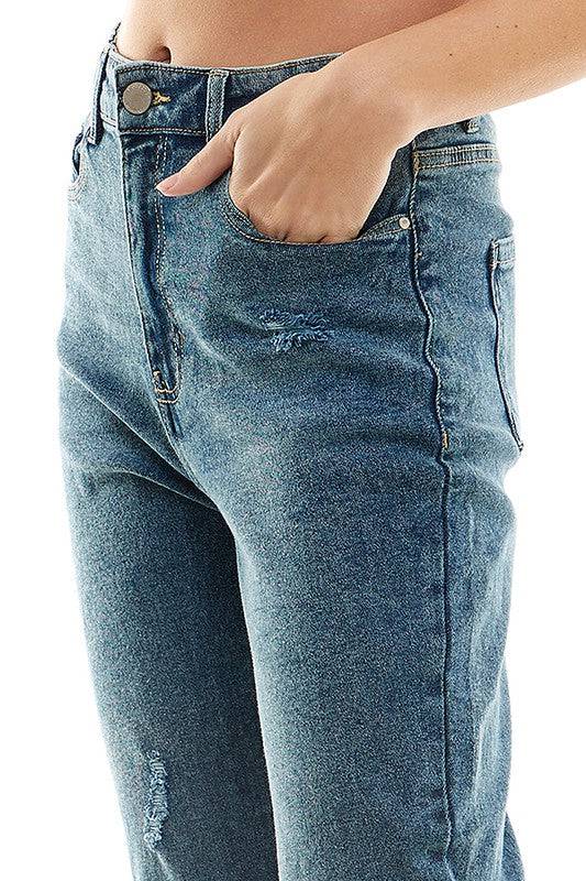 DISTRESSED DETAILED STRAIGHT LEG JEANS Eye Candy Sensation
