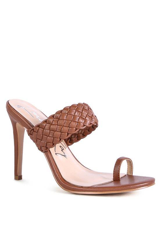 HIGH PERKS WOVEN STRAP TOE RING SANDALS Eye Candy Sensation