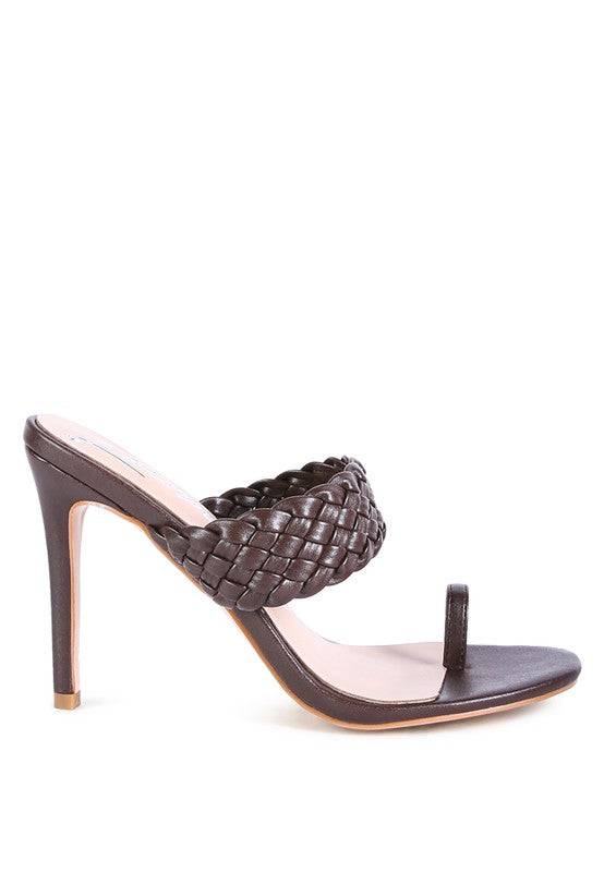 HIGH PERKS WOVEN STRAP TOE RING SANDALS Eye Candy Sensation