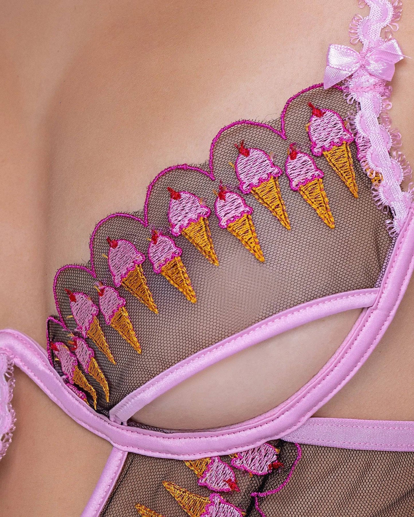 LI600 - Strawberry Sherbet Teddy Eye Candy Sensation