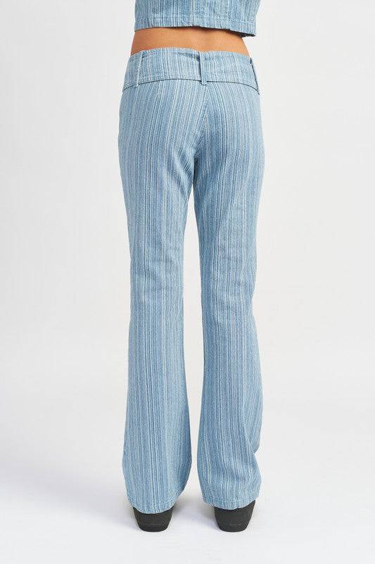 LOW RISE FLARED JEANS Eye Candy Sensation