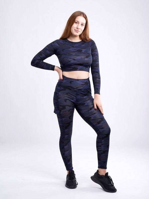Long-Sleeve Crop Top Eye Candy Sensation