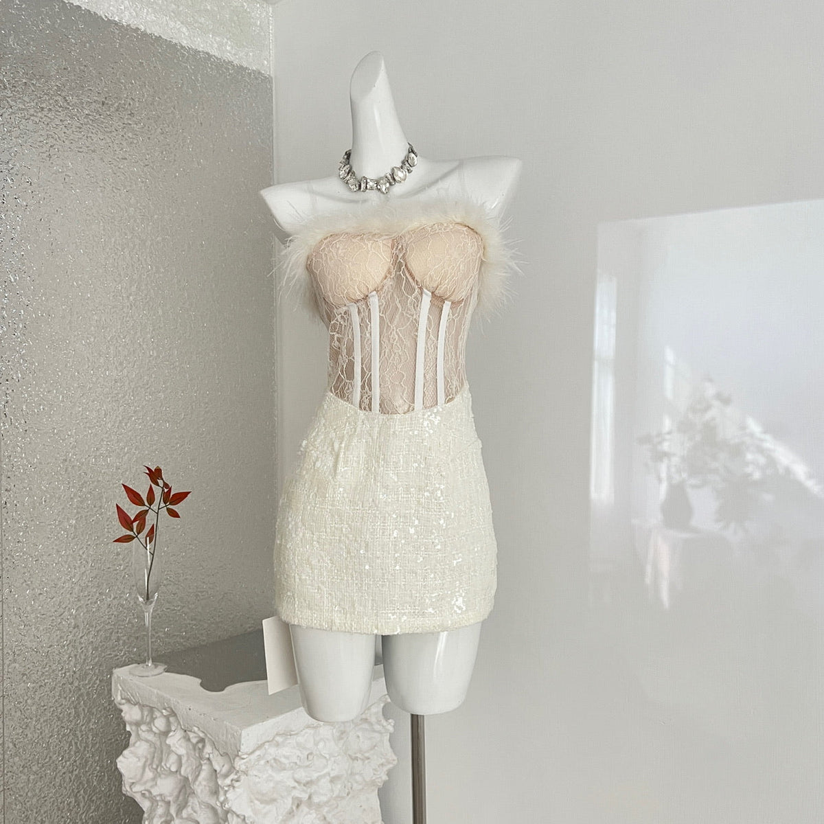 Women's French Strapless Bodycon Dress Lace Fur Trim Splicing Mini Dress For Birthday Dinner Club Night
