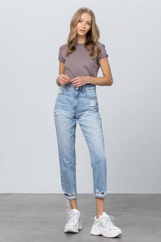 HIGH RISE TAPERED JEANS - Eye Candy Sensation