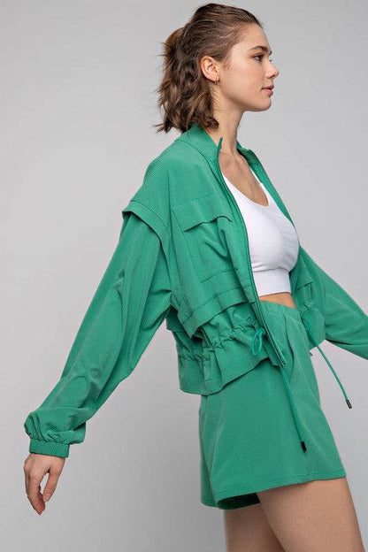 Crinkle Woven Cropped Jacket Rae Mode