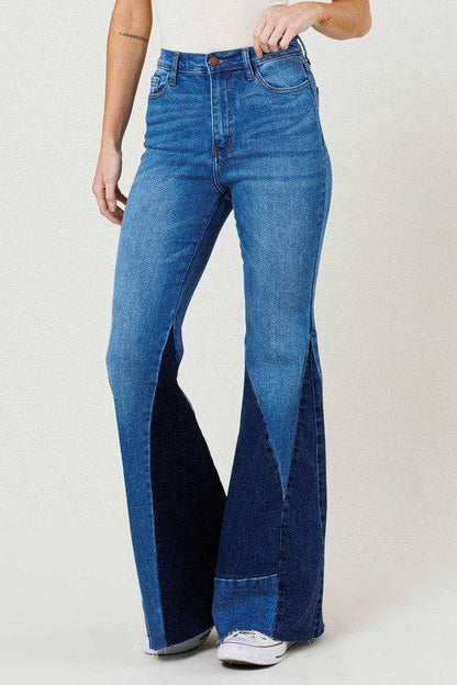 COLOR BLOCK SIDE SLIT FLARE JEANS Eye Candy Sensation