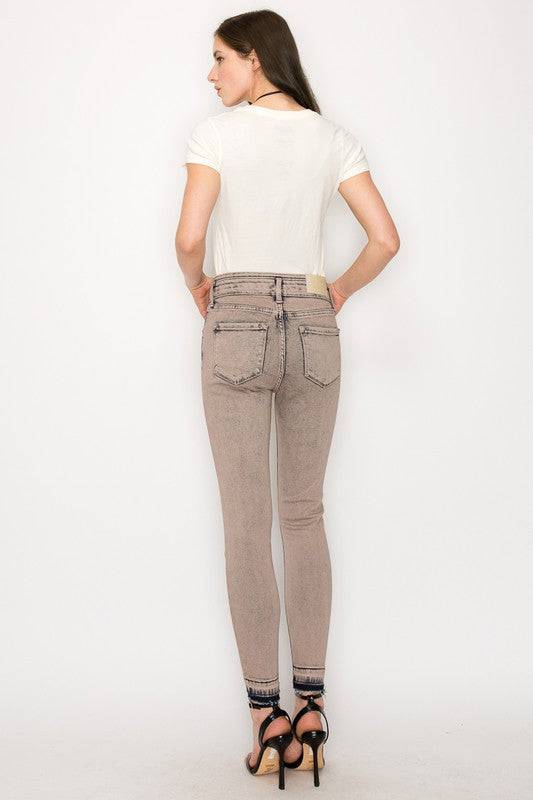 HIGH RISE STRETCH SKINNY JEANS Eye Candy Sensation