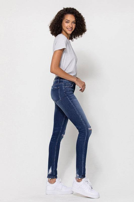 Mid Rise Ankle Skinny W/Distressed Hem Eye Candy Sensation