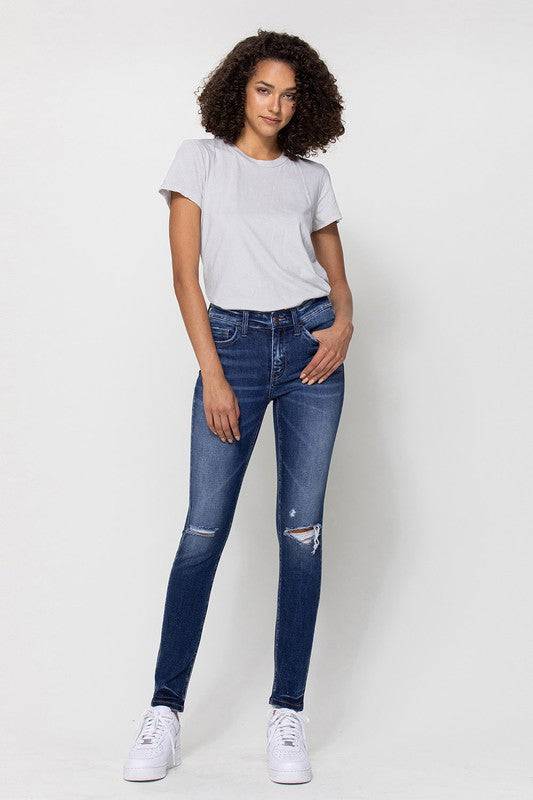 Mid Rise Ankle Skinny W/Distressed Hem Eye Candy Sensation