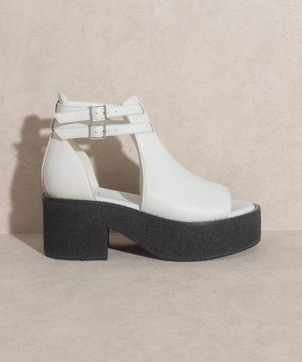 OASIS SOCIETY Elizabeth - Platform Strapped Sandal Eye Candy Sensation