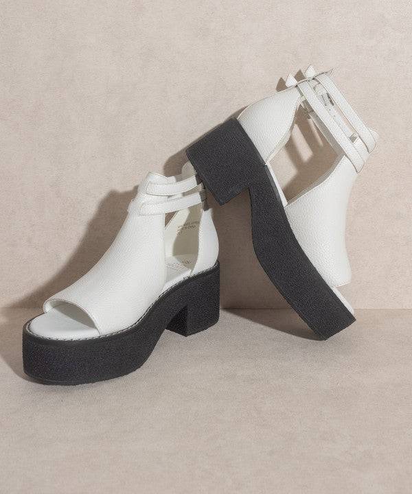 OASIS SOCIETY Elizabeth - Platform Strapped Sandal Eye Candy Sensation