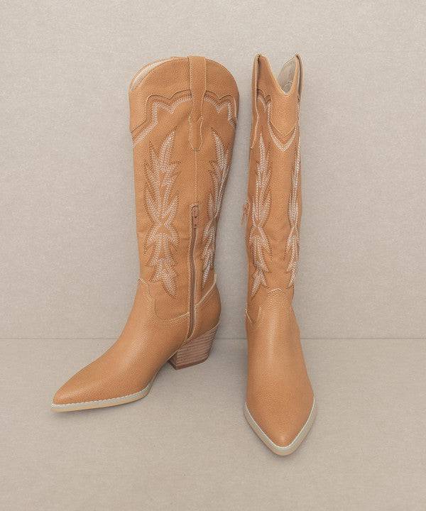 Oasis Society Ainsley - Embroidered Cowboy Boot Eye Candy Sensation